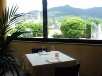 Hotel Santa Lucia กาสชินา ภายนอก รูปภาพ